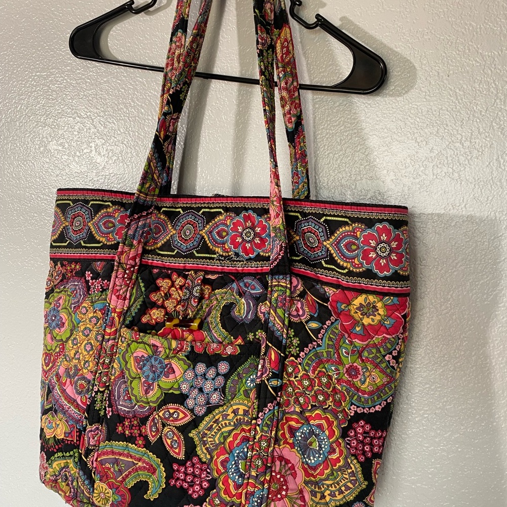 Vera Bradley RETIRED Persian Paisley Tote - Picture 1 of 10